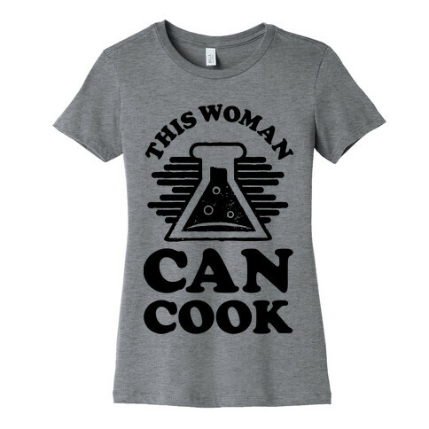 This Woman Knows How To Cook Womens T-Shirt