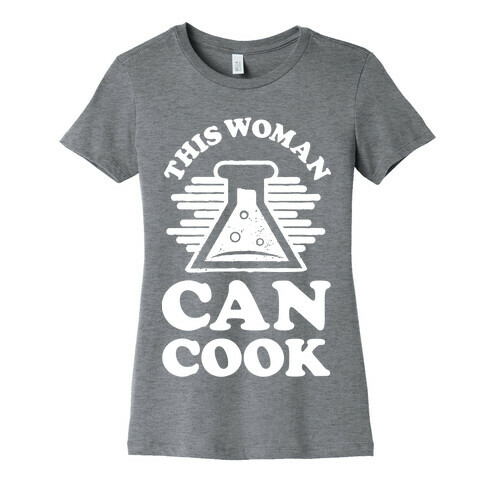 This Woman Knows How To Cook Womens T-Shirt