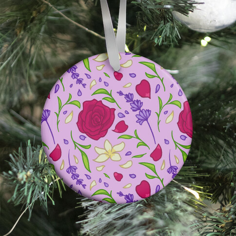 Tea Leaves And Flowers Pattern Ornament
