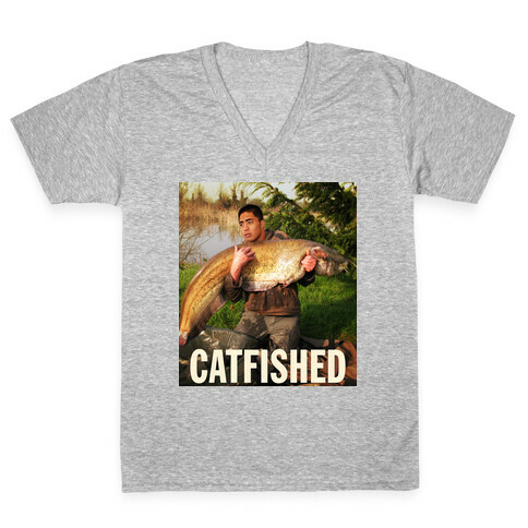 Catfished (Manti Te'o Version) V-Neck Tee Shirt